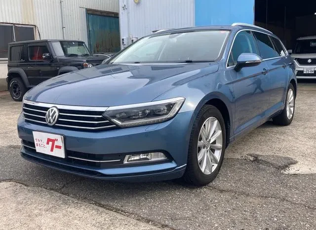 VOLKSWAGEN PASSAT VARIANT 2016/2 full