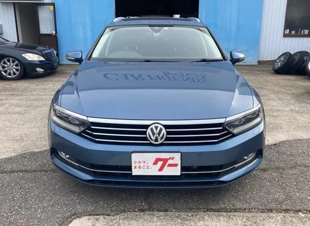 VOLKSWAGEN PASSAT VARIANT 2016/2 full
