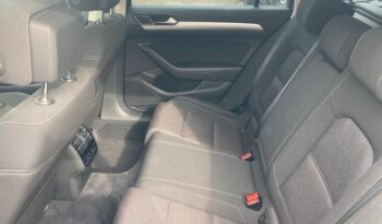 VOLKSWAGEN PASSAT VARIANT 2016/2 full