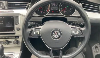 VOLKSWAGEN PASSAT VARIANT 2016/2 full